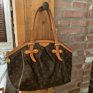 Authentic Louis Vuitton Tivoli GM handbag